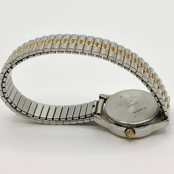 Vintage Silver & Gold Timex Watch - Picture 4 of 4